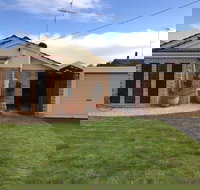 Canalside Family Getaway - Accommodation Whitsundays