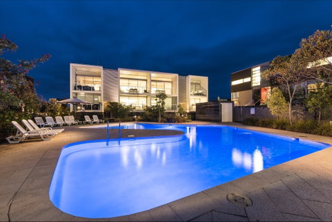 Coast Resort Merimbula - Accommodation Whitsundays 0