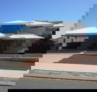 Cozzys Condo Luxury Beach House - Accommodation Whitsundays