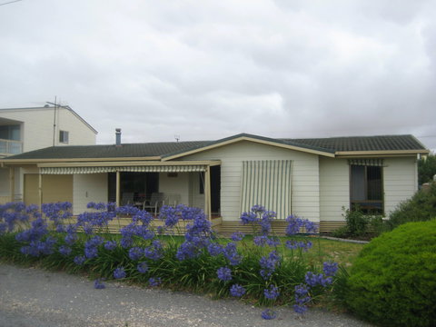 Holiday Magic - Accommodation Whitsundays 0