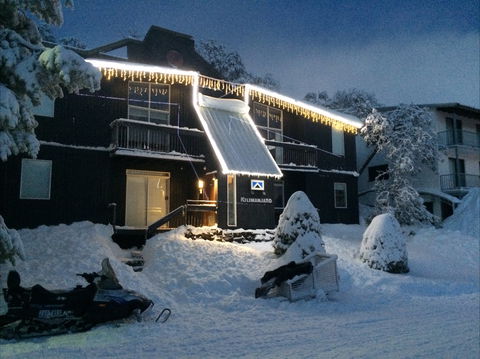 Kilimanjaro Alpine Apartments - Accommodation Whitsundays 0