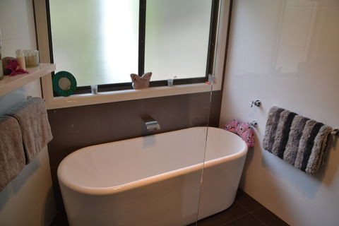 Lazy Days Bed And Breakfast - Accommodation Whitsundays 2