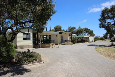 Minlaton Caravan Park - Accommodation Whitsundays 1