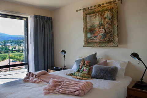 New Norfolk Apartments - Accommodation Whitsundays 1