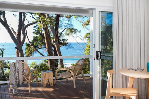 Pebbly Beach Escape - Accommodation Whitsundays 1