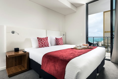 Ramada By Wyndham Vetroblu Scarborough Beach - Accommodation Whitsundays 0