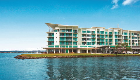 Ramada Hotel & Suites Ballina - Accommodation Whitsundays 2