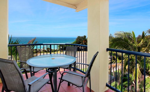 South Pacific Apartments - Accommodation Whitsundays 2