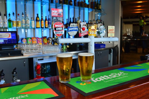 Waikerie Hotel Motel - Accommodation Whitsundays 2
