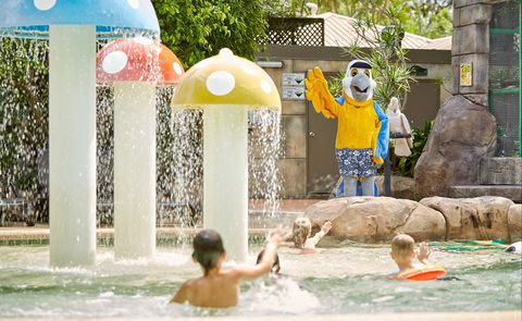 Ashmore Palms Holiday Village - Accommodation Whitsundays 0