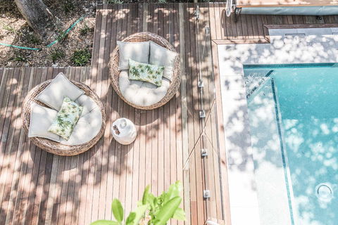 Beach Chalet - Accommodation Whitsundays 1