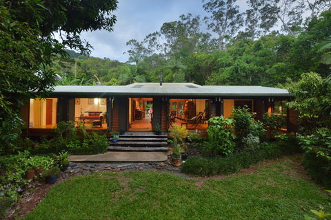 Cow Bay Homestay Bed And Breakfast - Accommodation Whitsundays 0