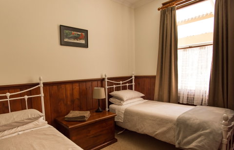 Creek Cottage Walhalla - Accommodation Whitsundays 2