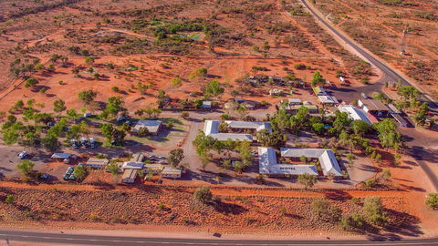 Erldunda Roadhouse - Accommodation Whitsundays 0