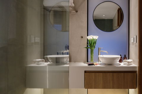 Flynn, A Crystalbrook Collection Hotel - Accommodation Whitsundays 1