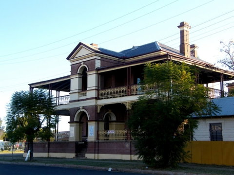 Gidgee Guesthouse - Accommodation Whitsundays 0