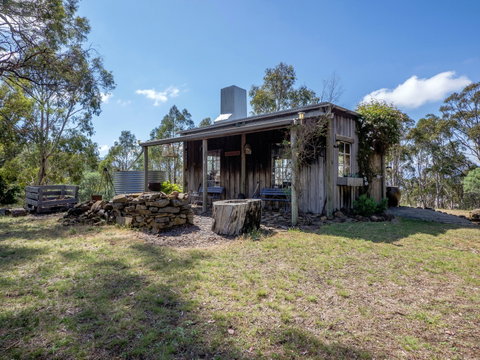 Heimat Chalets - Accommodation Whitsundays 1