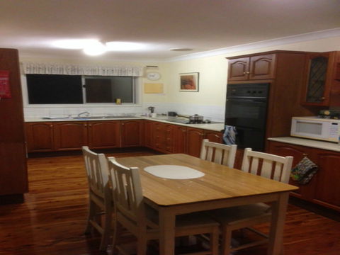 Horseshoe House - Accommodation Whitsundays 1