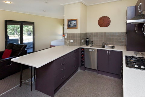 Kickenback Studio - Accommodation Whitsundays 2