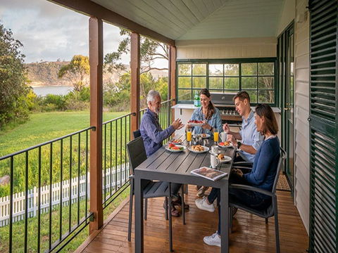 Middle Head Officers Quarters - Accommodation Whitsundays 1