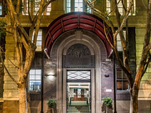 Oaks Sydney Goldsbrough Suites - Accommodation Whitsundays 0