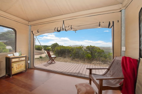 Pebble Point - Accommodation Whitsundays 1