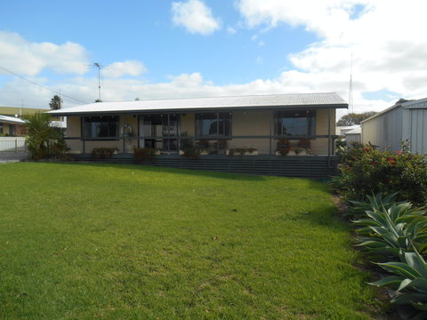 Roshy's Retreat - Accommodation Whitsundays 0