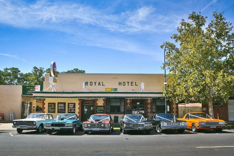 Royal Hotel Motel Wentworth - Accommodation Whitsundays 0