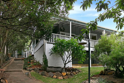 The Peace House - Accommodation Whitsundays 1