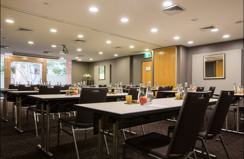 The Sebel Quay West Suites Sydney - Accommodation Whitsundays 1