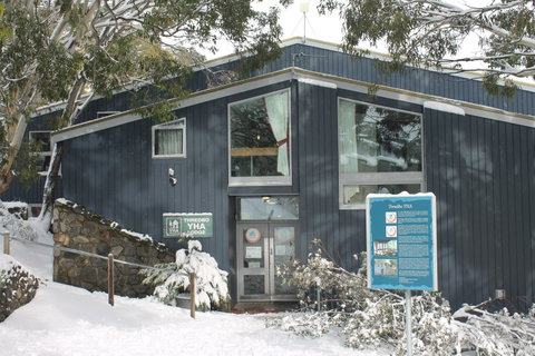 Thredbo YHA Snowy Mountains - Accommodation Whitsundays 0