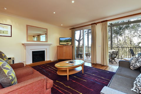 Villa Chambourcin - Accommodation Whitsundays 1