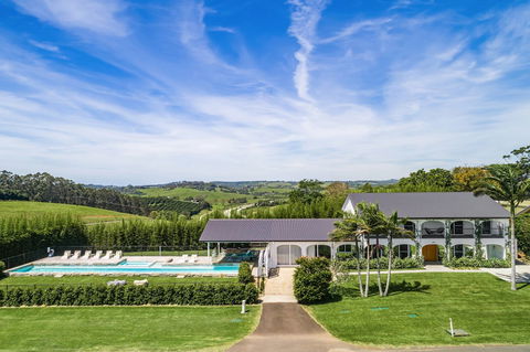 Villa St Helena - Accommodation Whitsundays 2