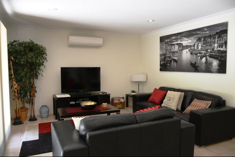 Wagga Riverside Apartments - Accommodation Whitsundays 2