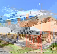 Wellington Courthouse. - Accommodation Whitsundays