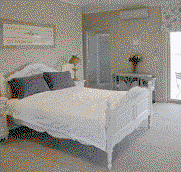 Myan Breezes Guesthouse - Accommodation Whitsundays