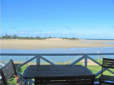 Dolphins Point Tourist Park - Accommodation Whitsundays 1