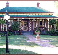 Tara House Bed and Breakfast - Accommodation Whitsundays
