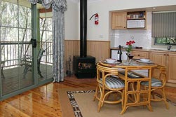Eagle Hammer Cottages - Accommodation Whitsundays 5