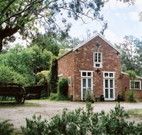 Claremont Coach House - Accommodation Whitsundays