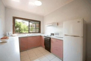 Banjo’s All Seasons Accommodation - Accommodation Whitsundays 3