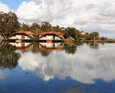 Lakeside Country Resort - Accommodation Whitsundays