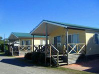 Hawks Nest Holiday Park - Accommodation Whitsundays 1