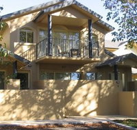 Falls Mountain Retreat - Accommodation Whitsundays