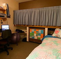 Burgmann College - Accommodation Whitsundays
