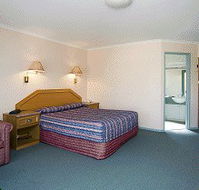 Thunderbird Motel - Accommodation Whitsundays