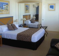 Surf Motel - Accommodation Whitsundays