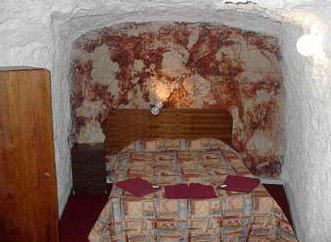 White Cliffs Motel - Accommodation Whitsundays 4