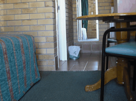 Dragon & Phoenix Motel - Accommodation Whitsundays 0