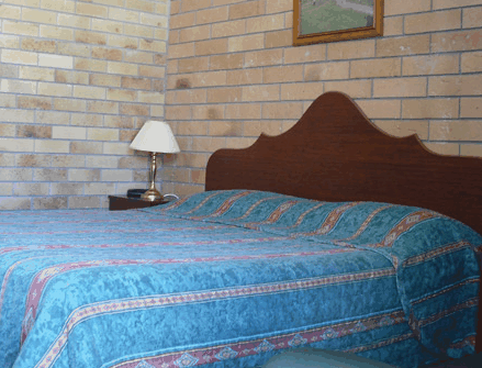 Dragon & Phoenix Motel - Accommodation Whitsundays 3